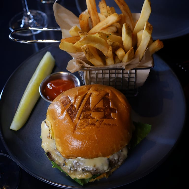 Bold American Flavors, Made to Share